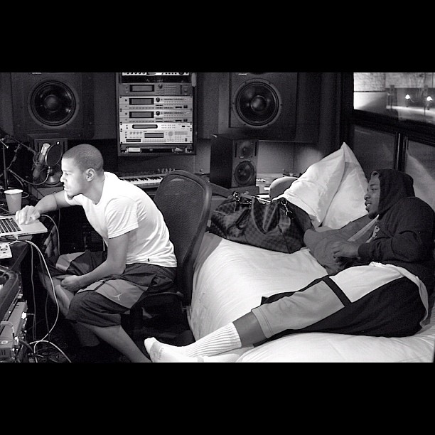 J. Cole & Kendrick Lamar In The Studio (Photo Op)
