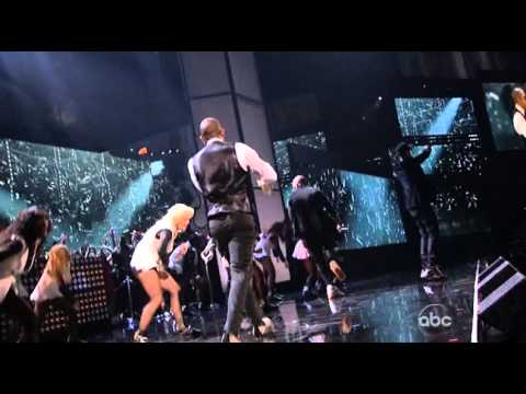 Swizz Beatz, Chris Brown & Ludacris Perform Everyday Birthday At AMA’s (Video)