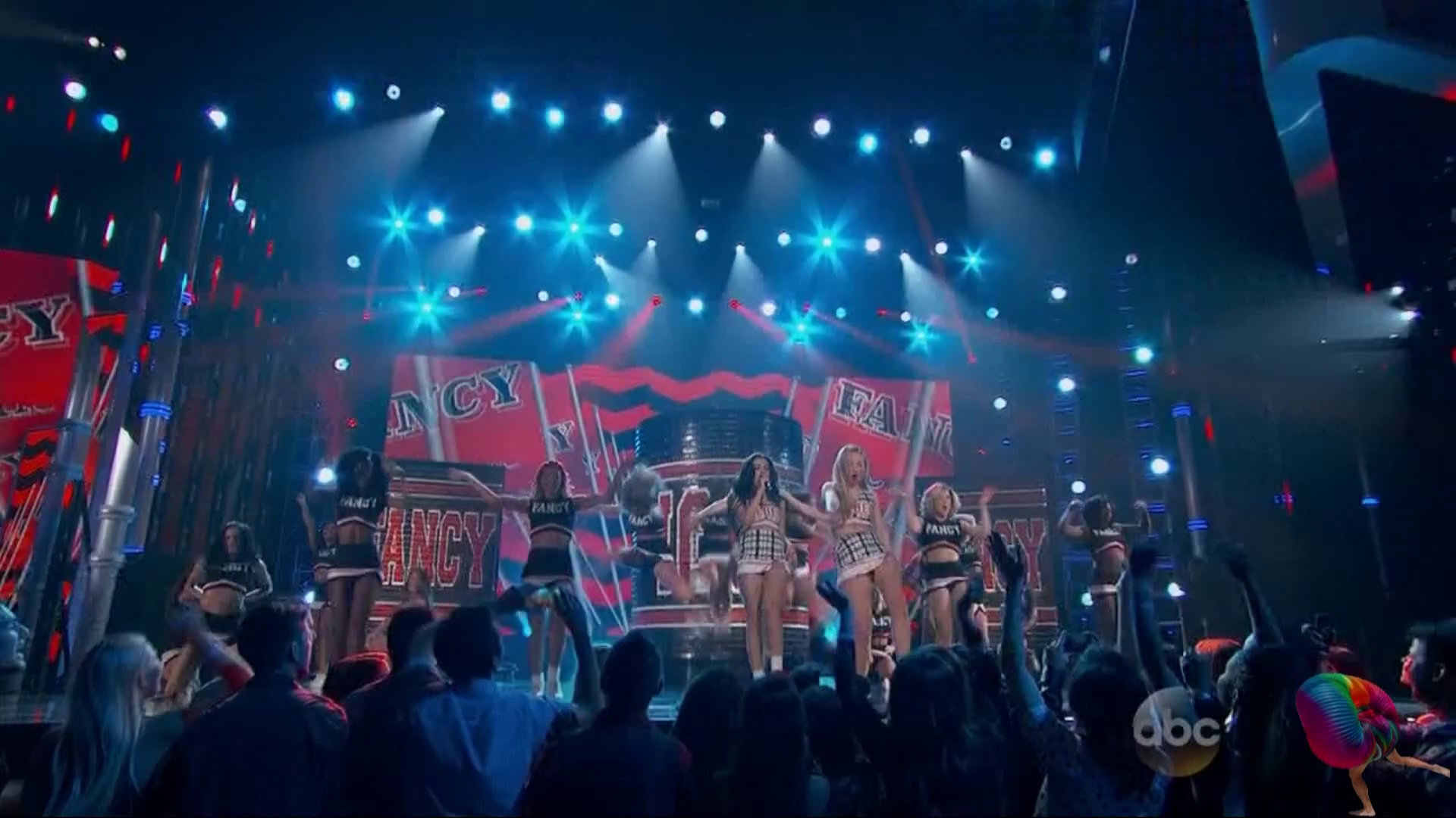 Iggy Azalea & Ariana Grande Perform “Problem” At Billboard Music Awards (Video)