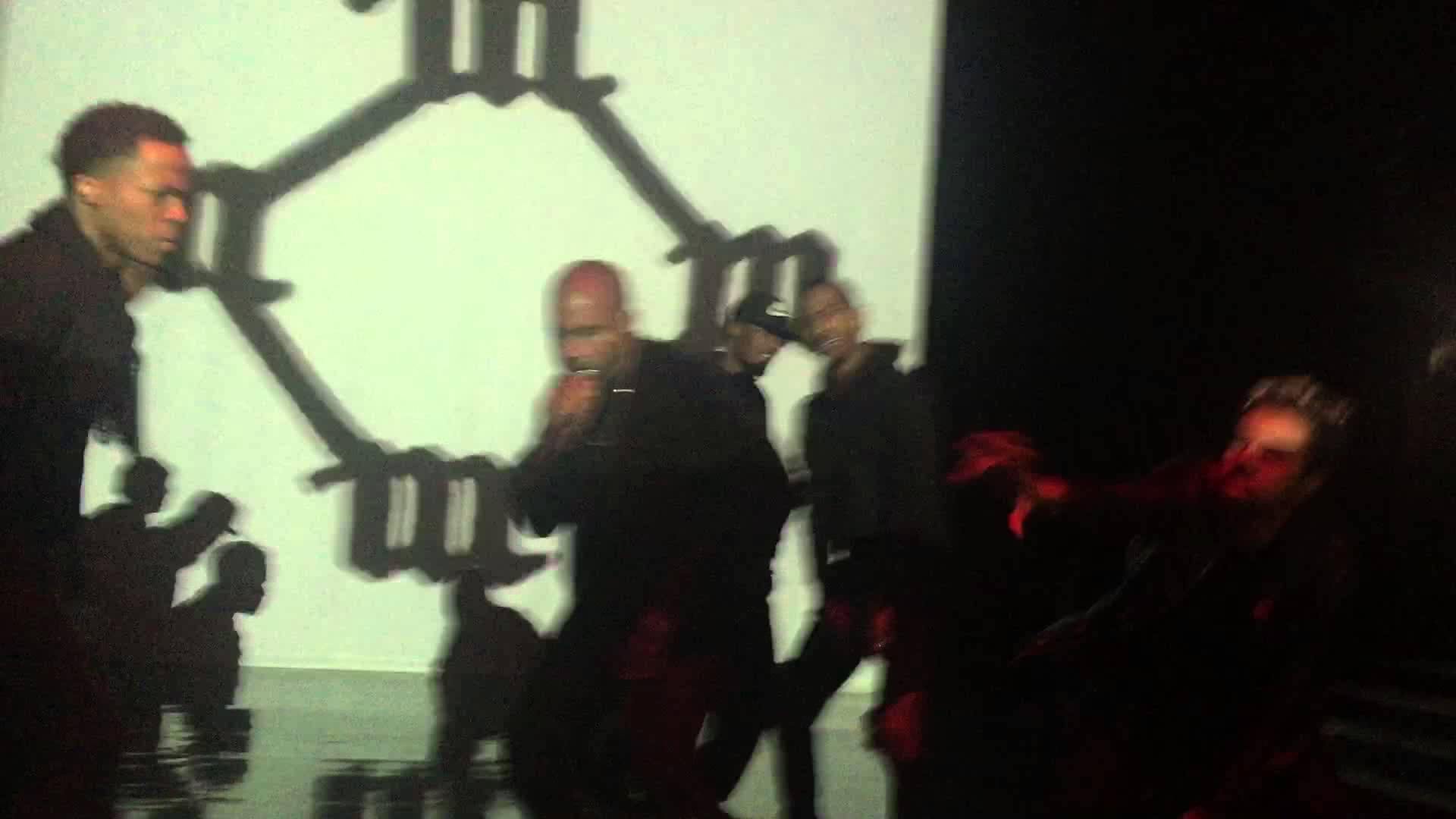 Kanye West Performs “All Day” In London (Video)