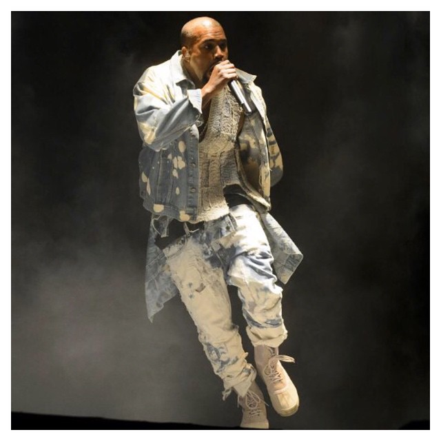 Kanye West To Receive Video Vanguard Award At VMA’s (News)