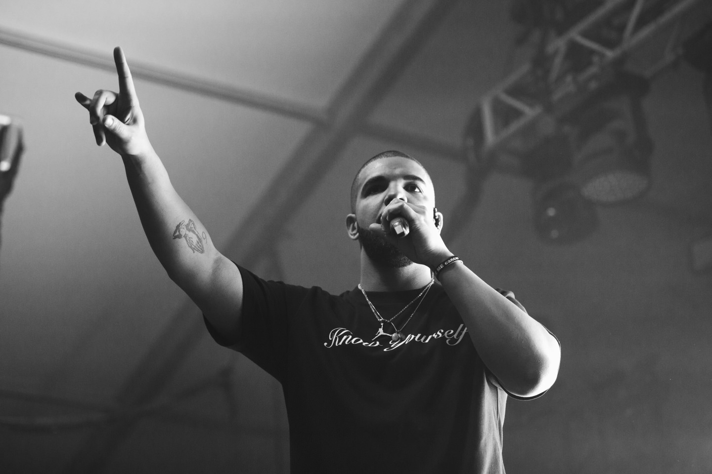 Gucci Mane ft. Drake – “Back On Road” (Audio)