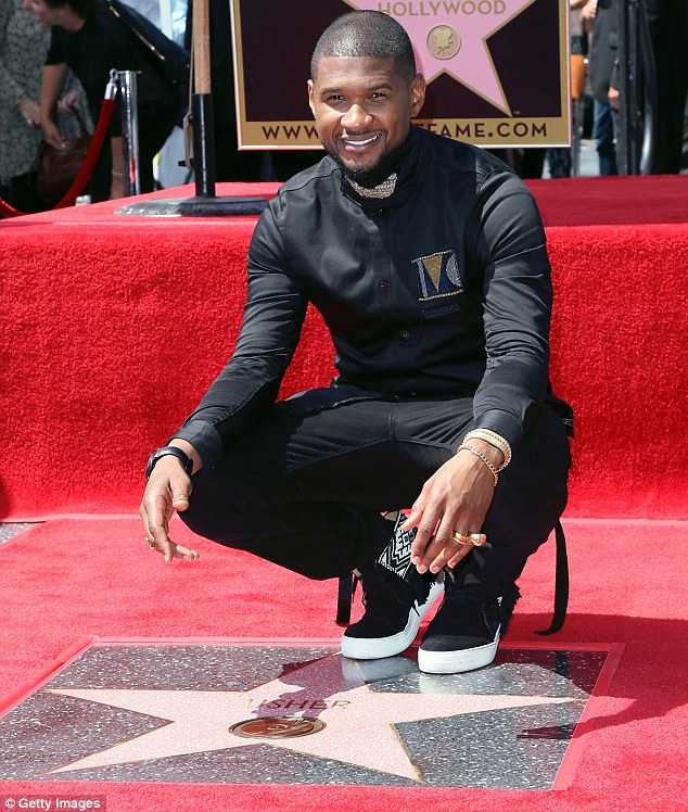 Usher Gets Star On Hollywood Walk of Fame