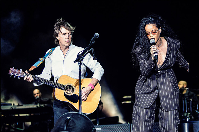 Rihanna Performs “FourFiveSeconds” With Paul McCartney At “Desert Trip” Festival [VIDEO]