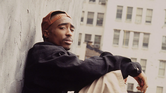after-all-these-years-were-still-trying-to-figure-out-who-killed-2pac-056-1434579536