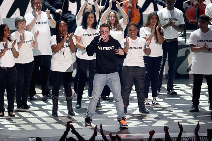 Logic Performs “1-800-273-8255” With Suicide Attempt Survivors At MTV’s #VMAs [WATCH]