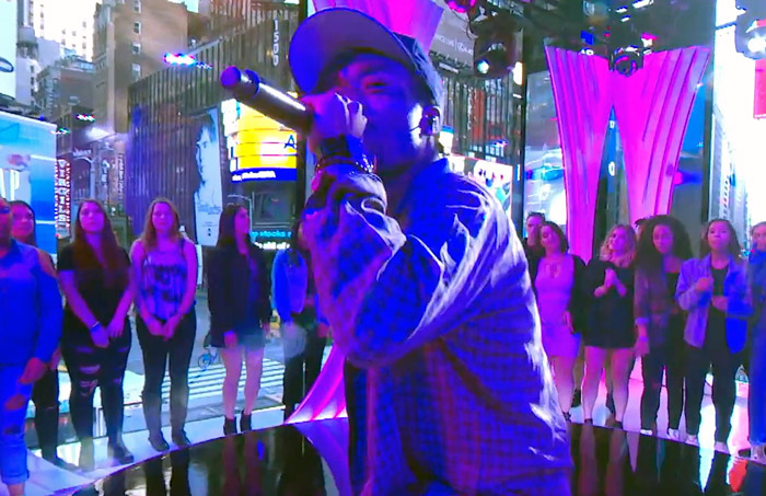 Lil Uzi Vert Performs “XO Tour Life” & “Sauce It Up” On MTV’s “TRL” [WATCH]