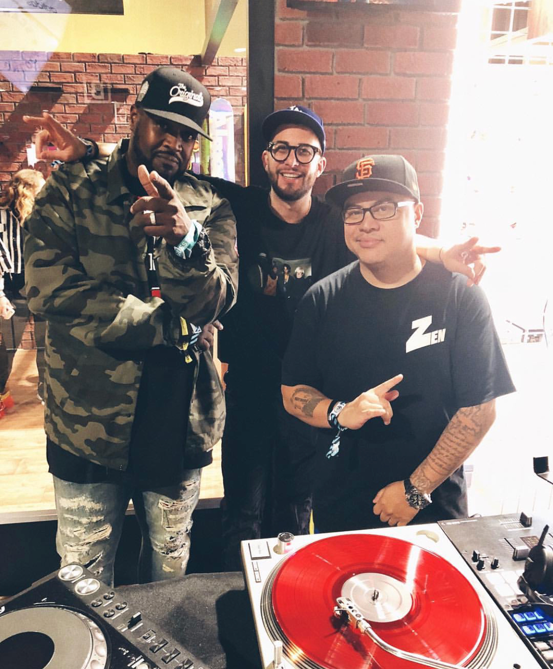 Justin Credible Attends ComplexCon & DJs At The Find Zen Booth [RECAP]