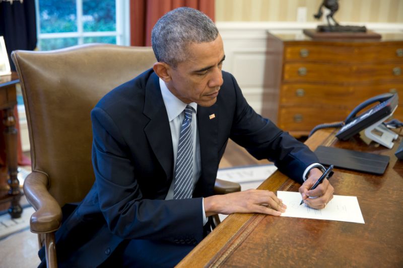 Barack Obama Pens Tribute Letter To Nipsey Hussle [PEEP]