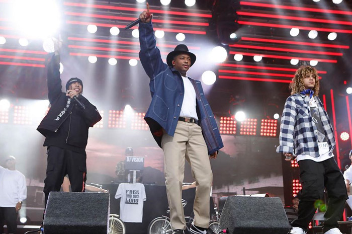 YG Performs “Go Loko” On “Kimmel” With Tyga & Does Hilarious Lyric Meaning [WATCH]