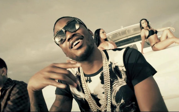 Meek Mill – Versace (Freestyle) (Audio)