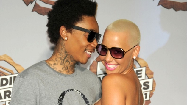 Wiz Khalifa & Amber Rose Tied The Knot (News)