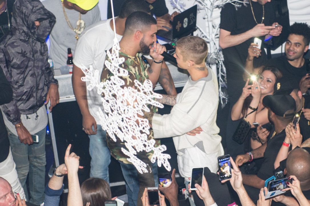 Drake ft. Justin Bieber – “One Dance” (Remix)