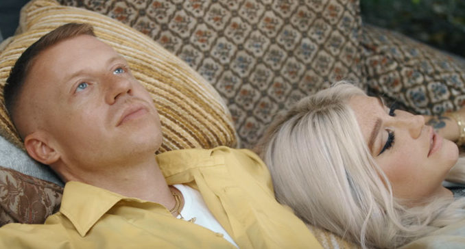 macklemore-kesha-god-video