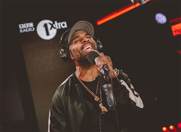 Dvsn Performs An Aaliyah & Prince Mashup [WATCH]