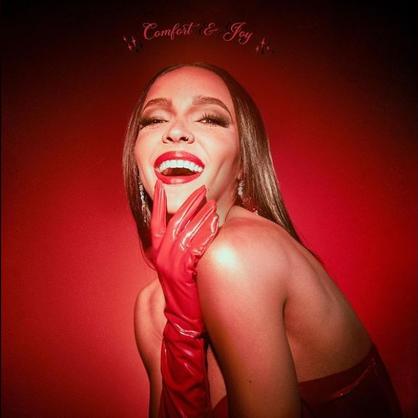 Tinashe Spreads The Holiday Spirit On Her New Project ‘Comfort & Joy’ [STREAM]